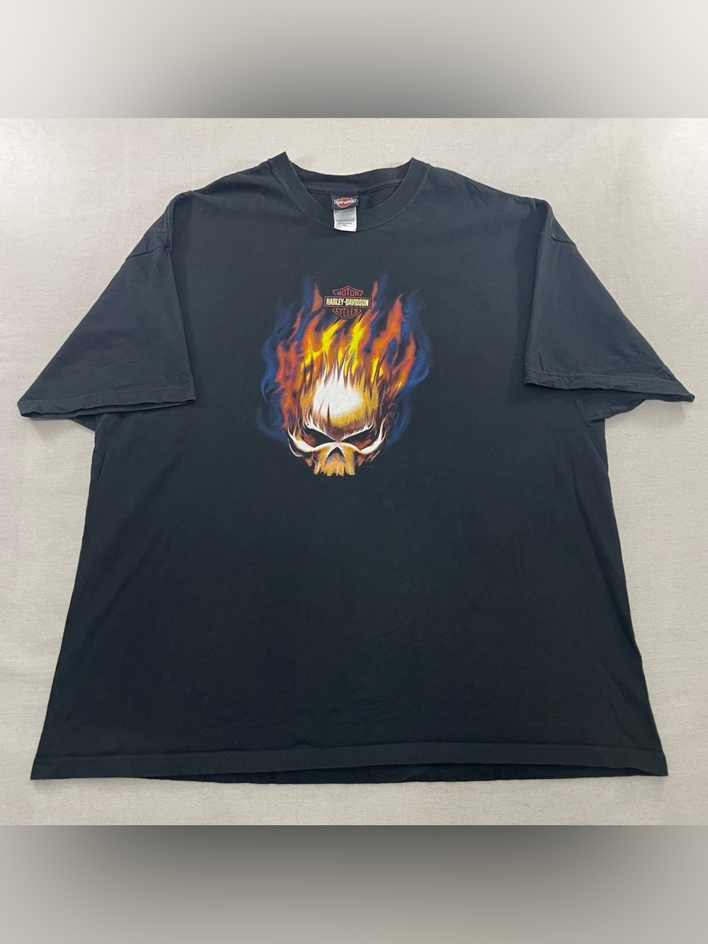 Vtg Harley Davidson Milwaukee Mens 3XL Flaming Skull T-Shirt Black 2004 Y2K USA